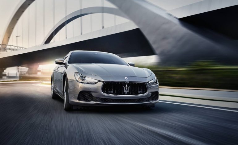 Maserati Ghibli , ÏÏÎ±Î½ Î· ÎÏÎ±Î»Î¹ÎºÎ® ÏÎ¹Î½Î­ÏÏÎ± ÏÏÎ½Î±Î½ÏÎ¬ ÏÎ¹Ï ÏÏÎ·Î»Î­Ï ÎµÏÎ¹Î´ÏÏÎµÎ¹Ï!