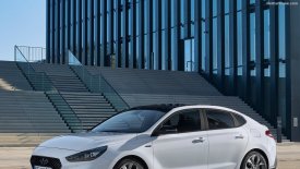 Hyundai i30 Fastback: Πρακτικό, αλλά με άποψη (pics & vid) 