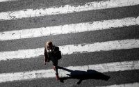 ποια-ηλικία-μπορούν-τα-παιδιά-να-διασχίσουν-έναν-δρόμο-με-ασφάλεια-200x125.jpg
