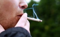 και-το-περιστασιακό-κάπνισμα-μπορεί-να-δημιουργήσει-καρδιακά-προβλήματα-200x125.jpg