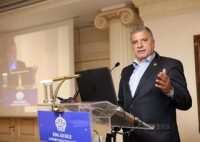 υποστήριξη-των-καταναλωτών-παρουσίασε-ο-Πρόεδρος-του-ΙΣΑ-Γ.-Πατούλης-200x142.jpg