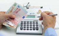 μπλόκο-για-οφειλές-σε-εφορίες-ταμεία-200x123.jpg