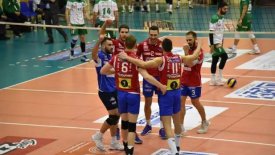 volley_1.jpgitokdIiIz_pD