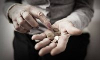 2018-Όλα-τα-«ψαλίδια»-σε-εργαζόμενους-και-συνταξιούχους-200x120.jpg