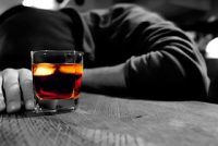 προβλήματα-αλκοολισμού-το-10-των-Ελλήνων-200x134.jpg