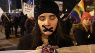 διαδήλωση-κατά-του-δημοψηφίσματος-για-τις-αμβλώσεις-στο-Δουβλίνο.jpg
