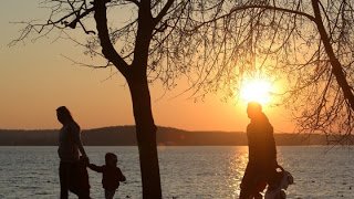 Ευρώπη-γηράσκει.-Οι-νέοι-στην-Ελλάδα-θέλουν-να-κάνουν-οικογένεια-αλλά-δεν-μπορούν.jpg