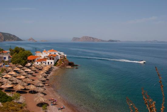 vlichos-beach