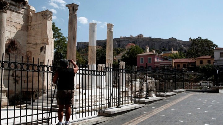 Kalos-o-kairos-kai-simera-me-thermokrasies-eos-29-bathmous-stin-Athina