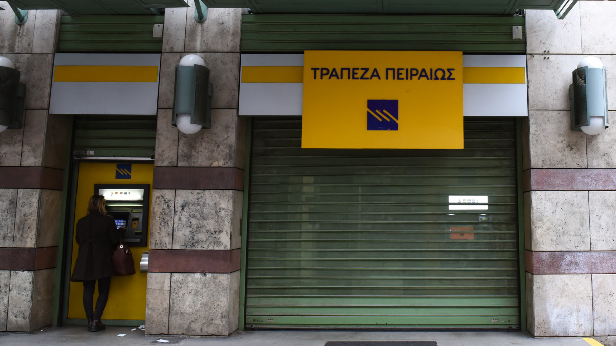 pireos_pirews_bank_intime_2794919