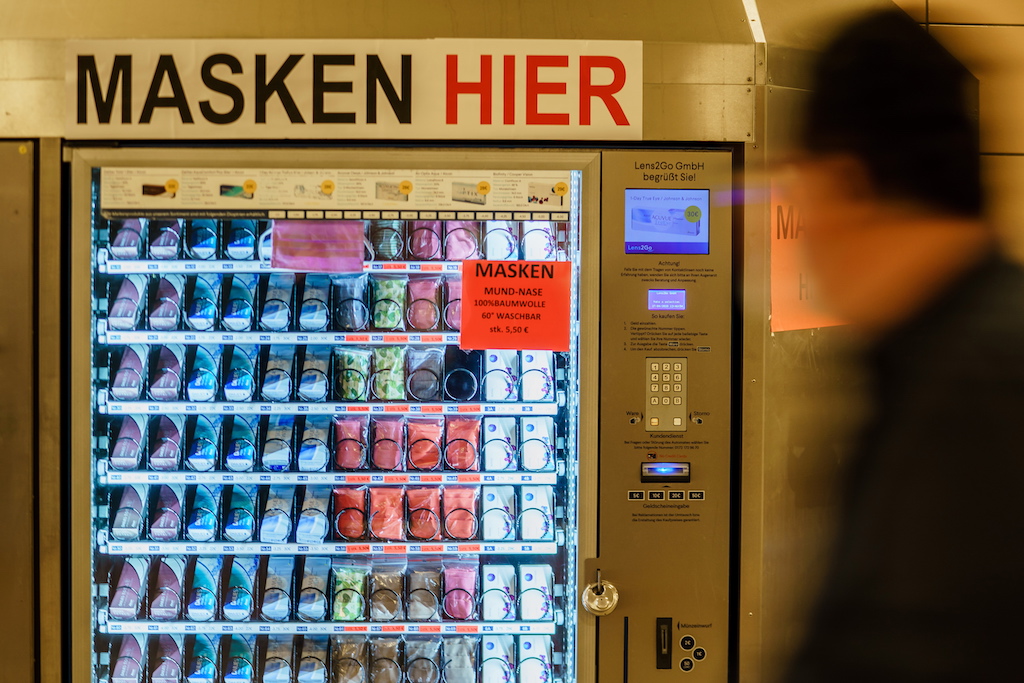 Facial mask vending machine in Berlin