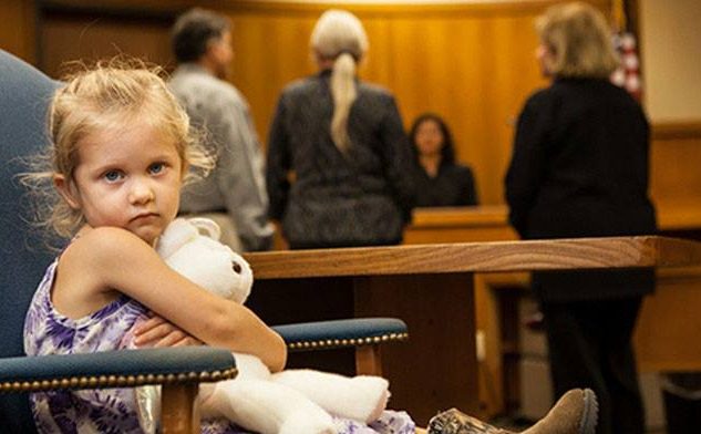 child_in_courtroom-e1539863094580