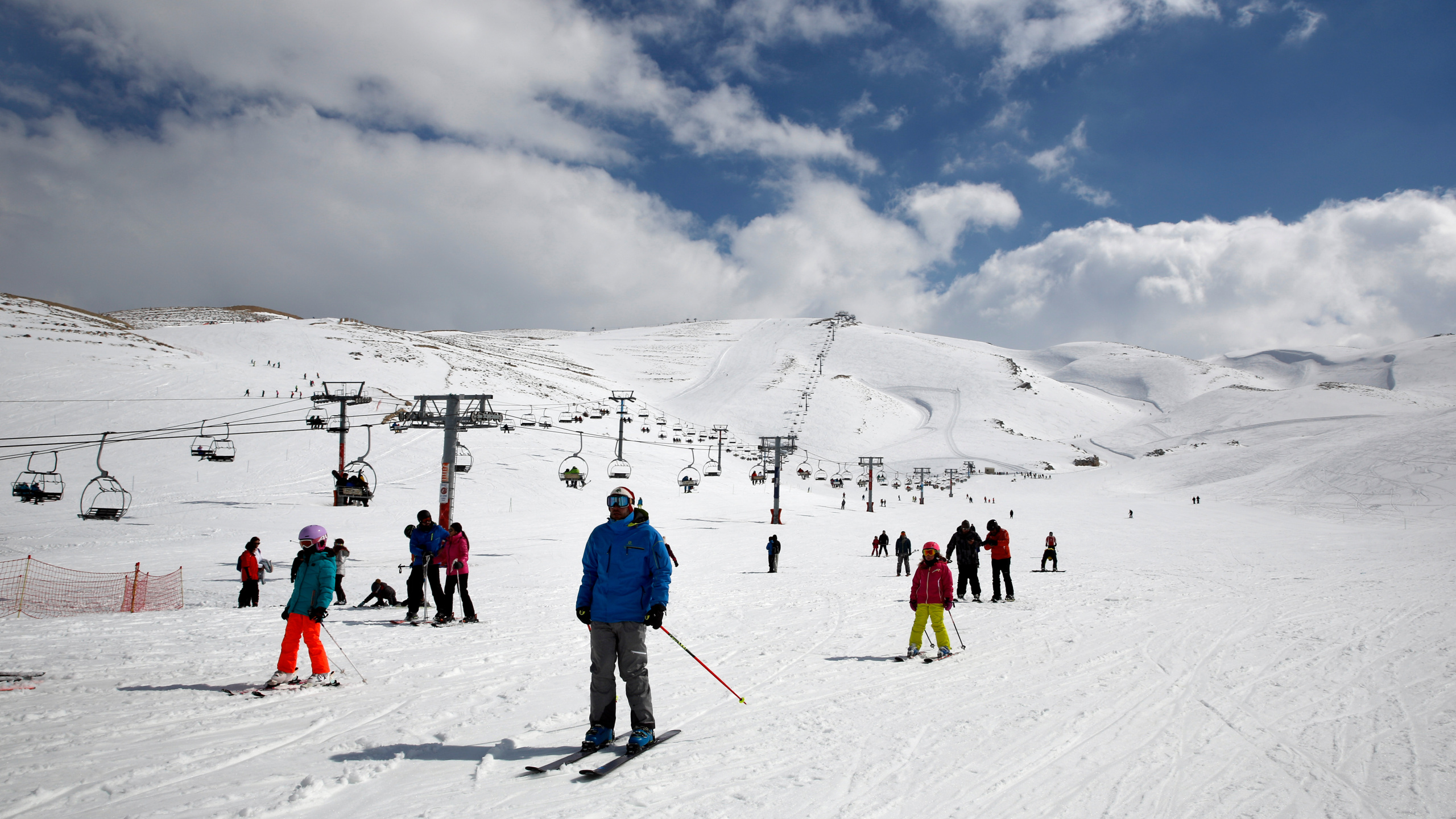 WHO Virus Skiing