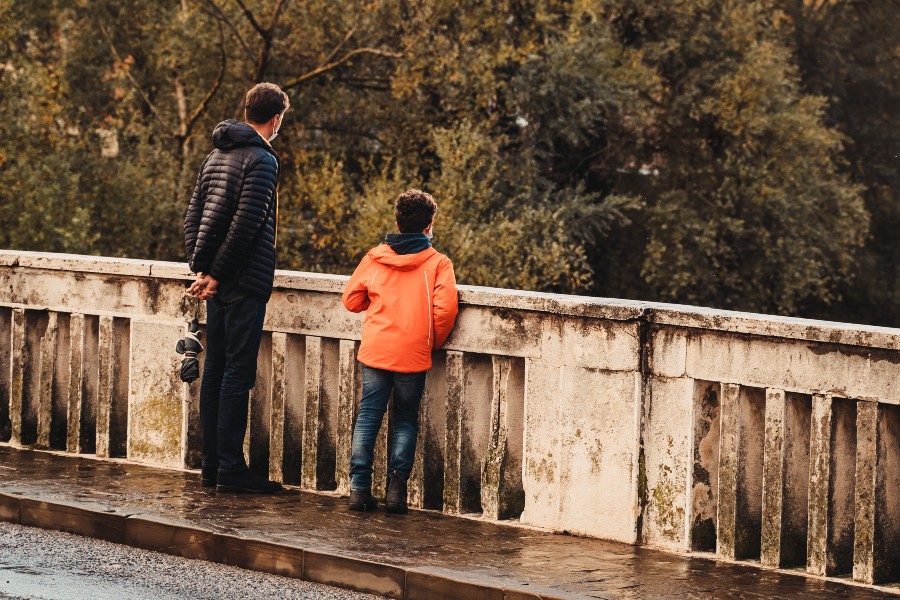 dikaioma_goniki_agapi