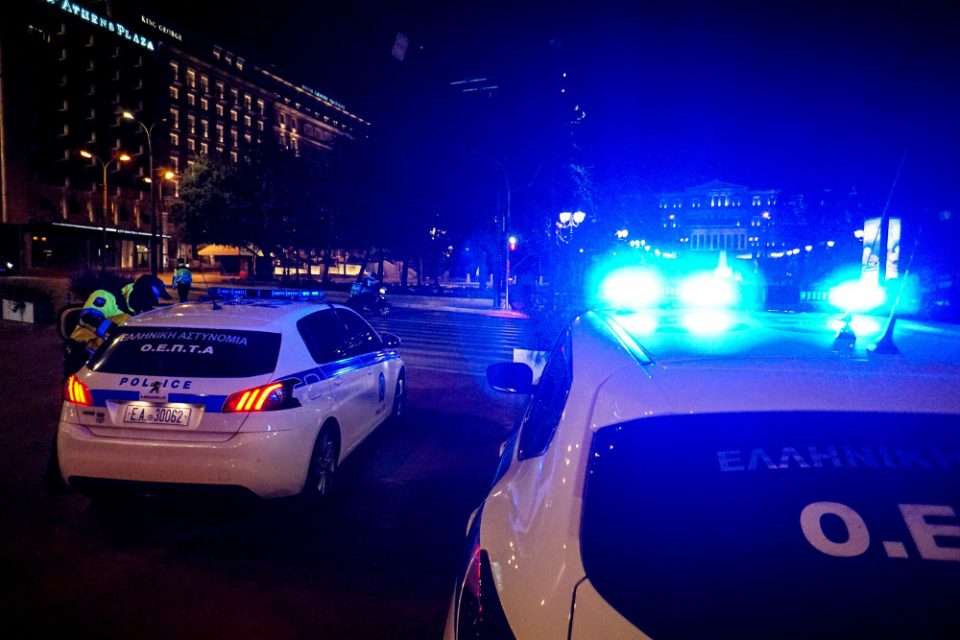 peripolika-lockdown-960x640