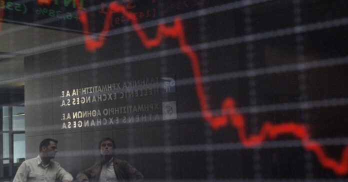 megali-ptwsi-sto-xaa---ptwsi-kai-tou-eurw.w_hr