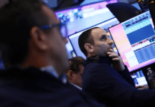 Wall: Σε νέο ιστορικό υψηλό S&P 500 και Νasdaq