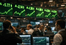 Κέρδη στη Wall μετά τον αμερικανικό αποκλεισμό του Ορμούζ